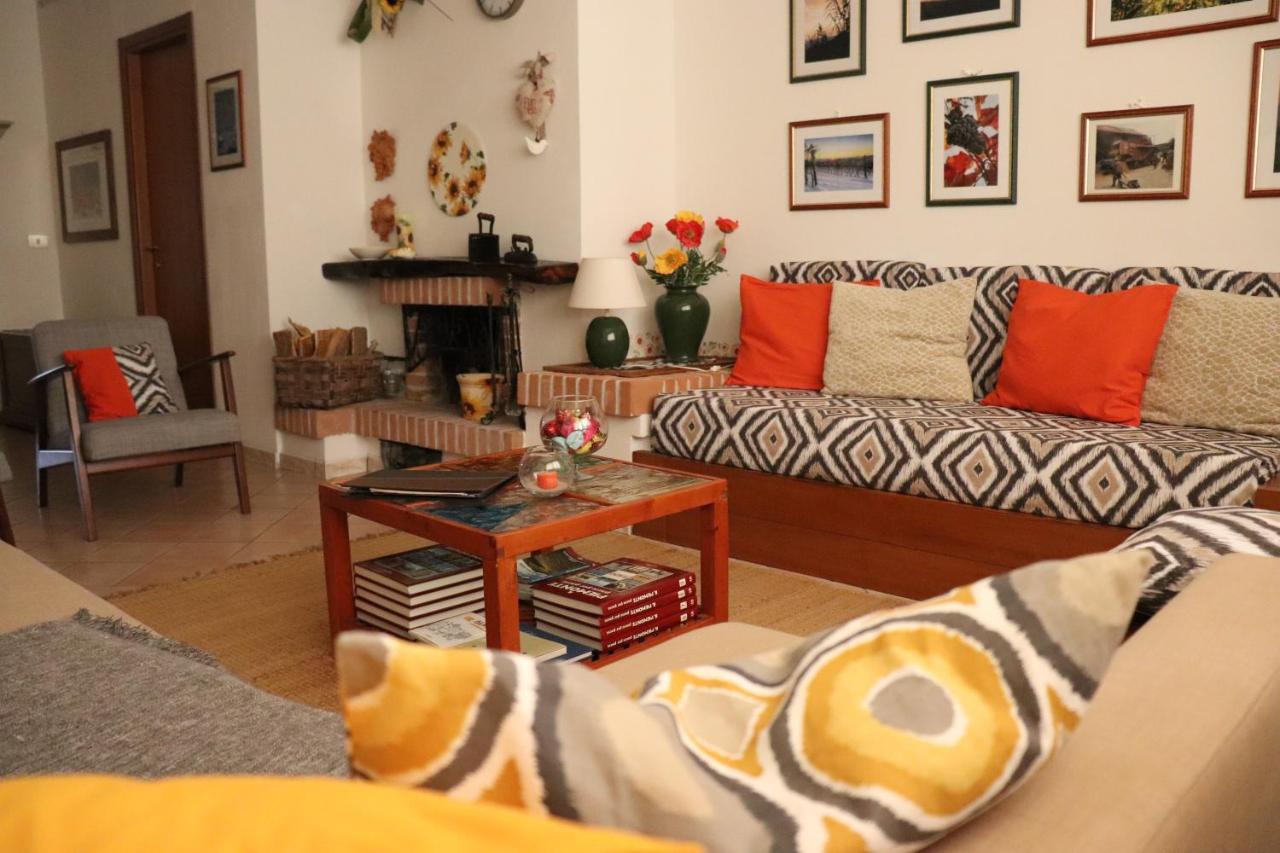 Ca 'D Langa B&B Treiso Buitenkant foto