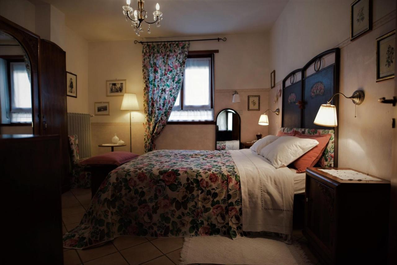 Ca 'D Langa B&B Treiso Buitenkant foto